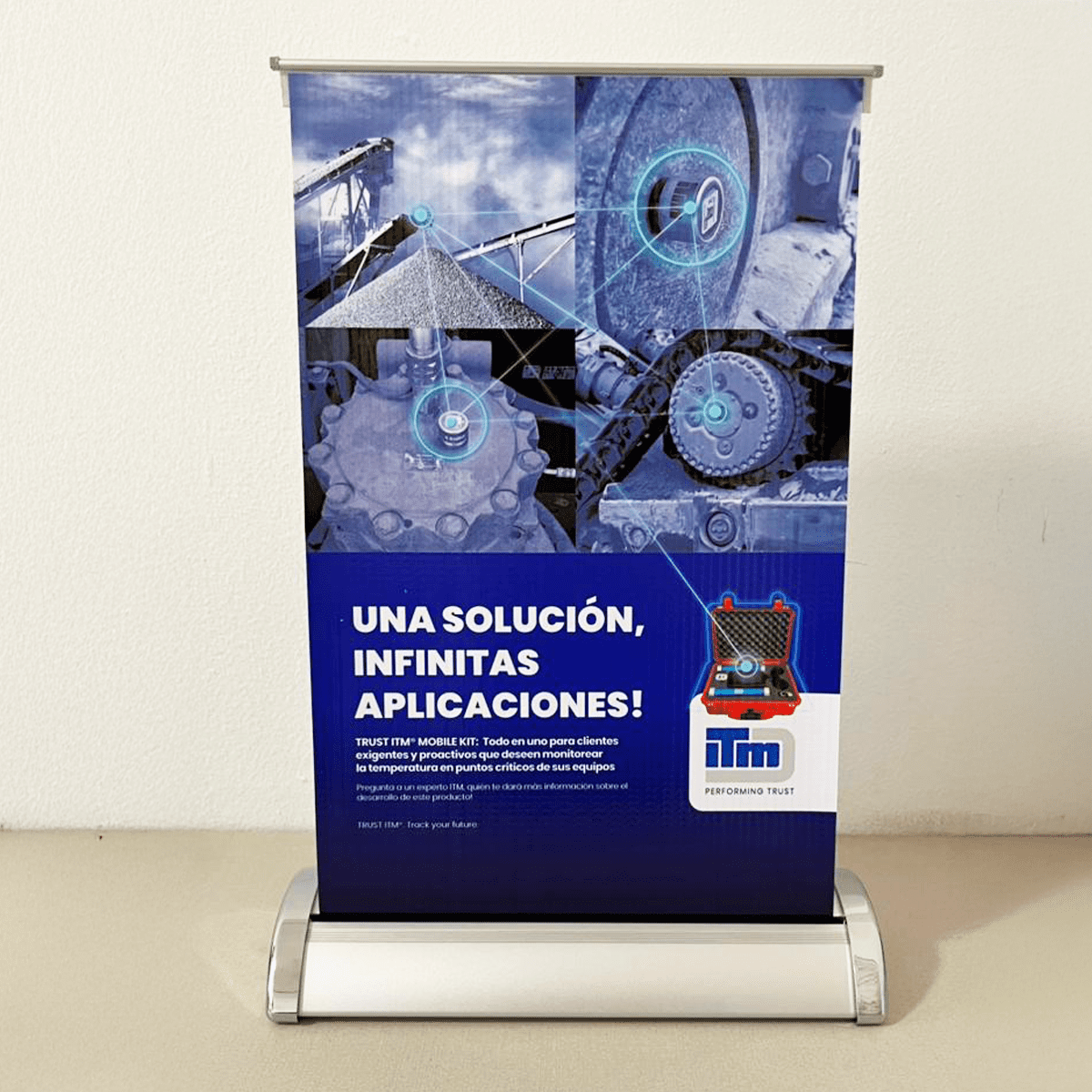 Mini Pendón Roller 2